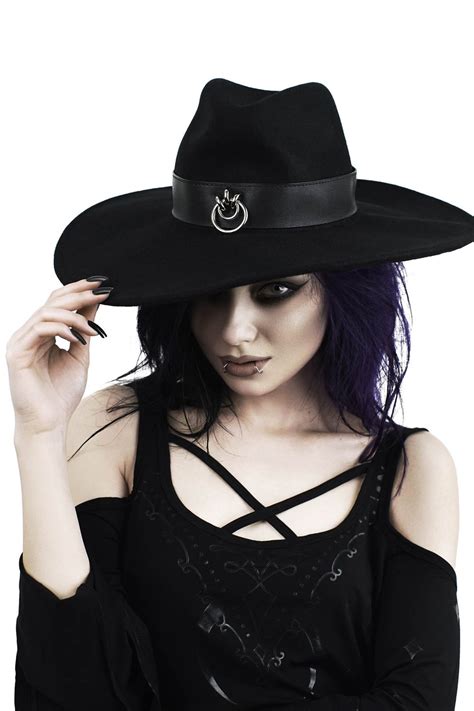 Witch hat accessory by killstar
